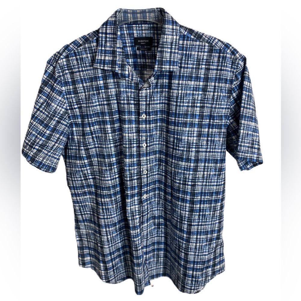 #307 BUGATCHI Plaid Shaped Fit Button down